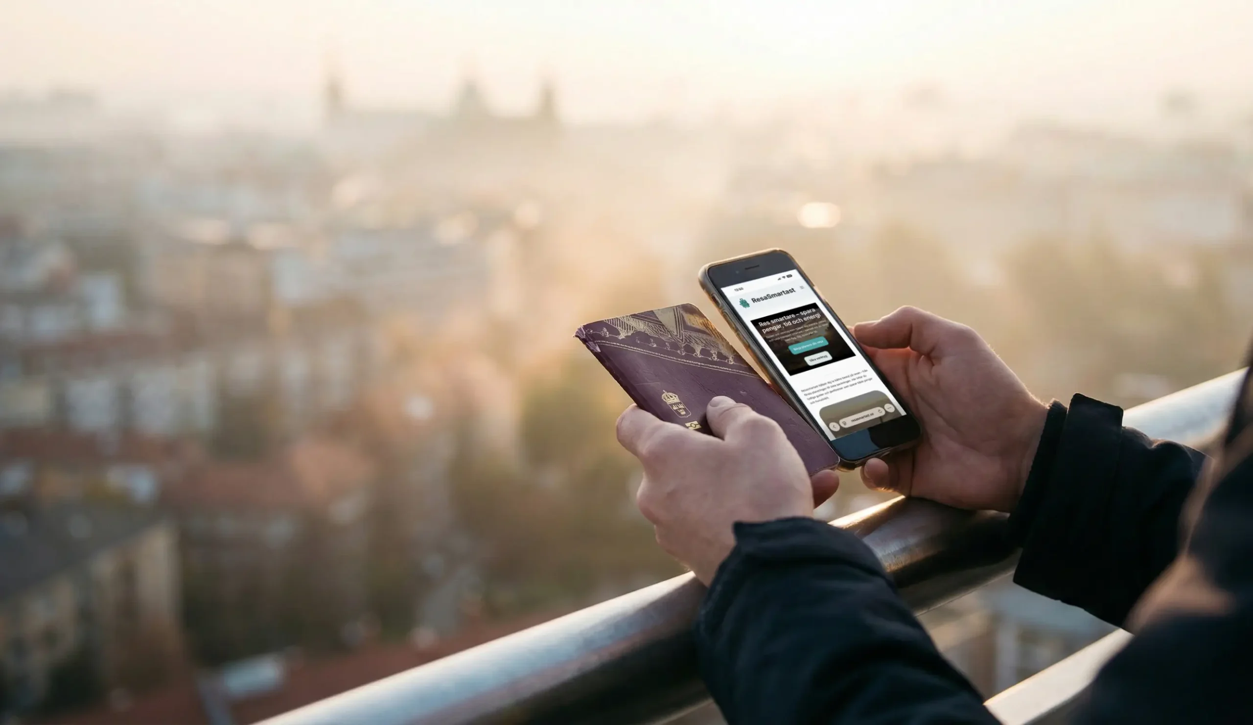 Resenär med svenskt pass i stadsmiljö som illustrerar visumfria resor 2026 och hur man kollar inresekrav.